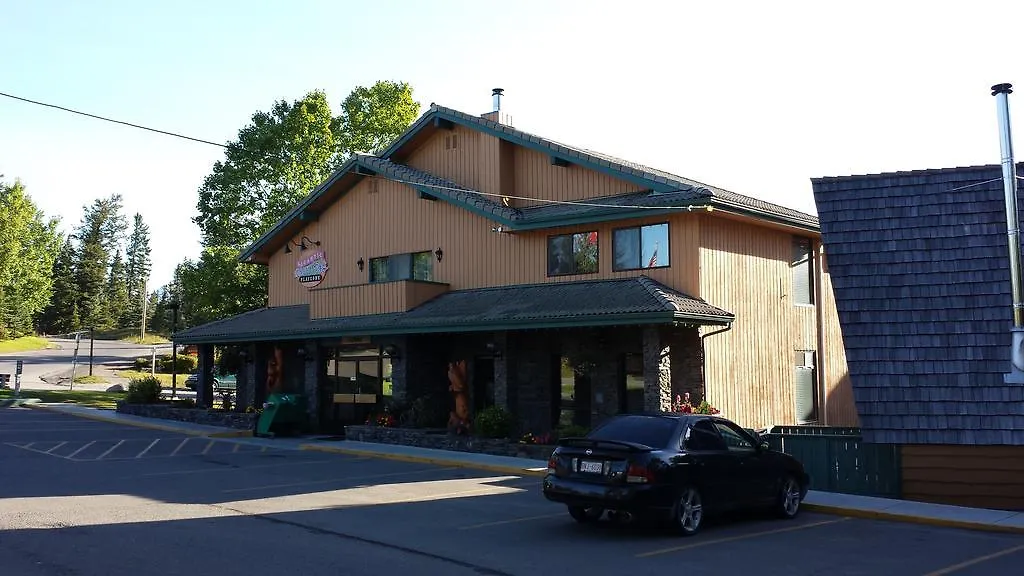 Douglas Fir Resort & Chalets Banff Hotel