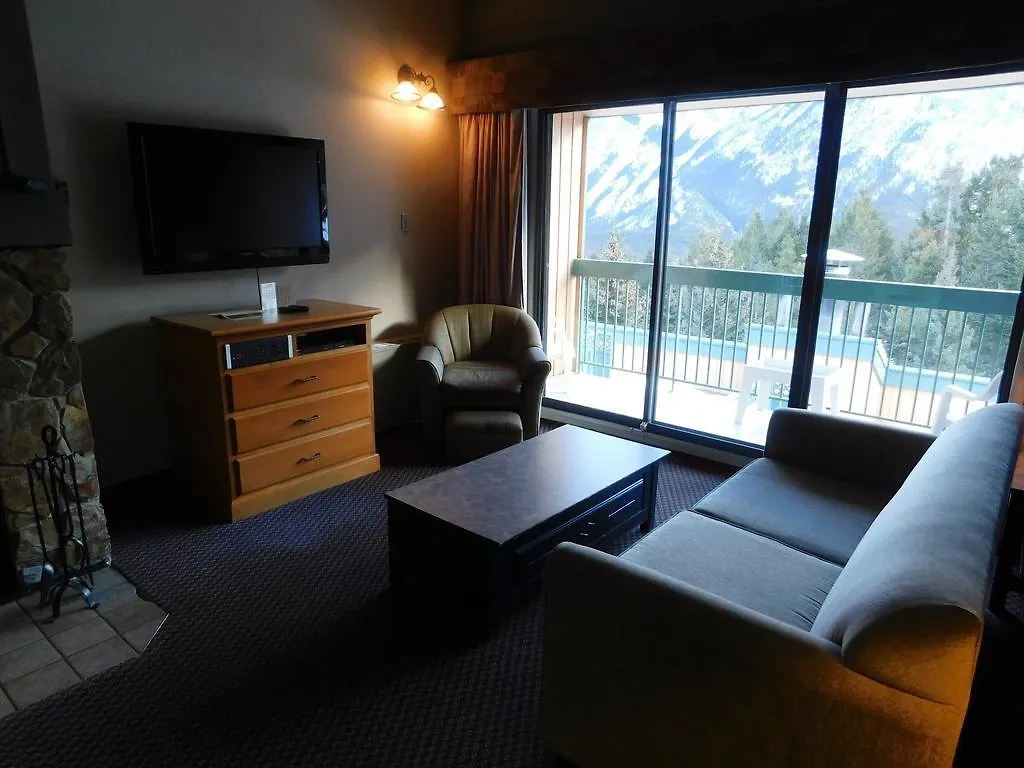 Douglas Fir Resort & Chalets Banff Hotel