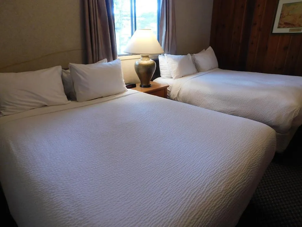Douglas Fir Resort & Chalets Banff
