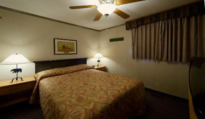 Douglas Fir Resort & Chalets Banff