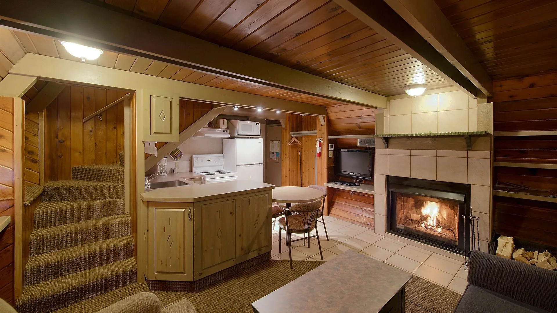 Douglas Fir Resort & Chalets Banff Canada